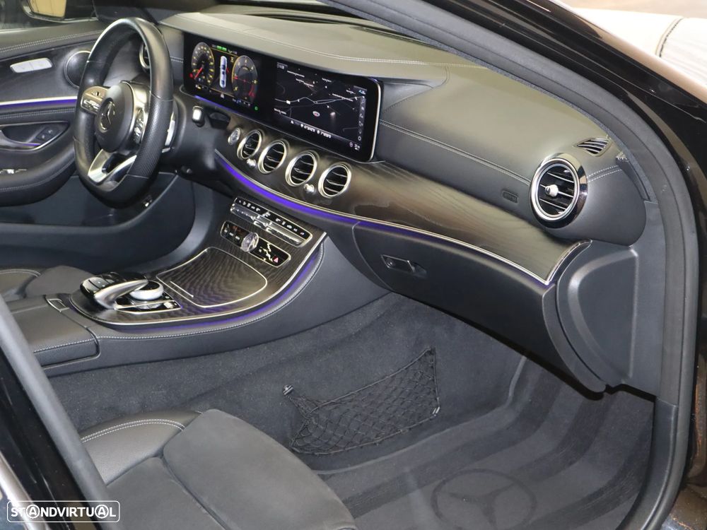 Mercedes-Benz E 300 de 9G-TRONIC AMG Line - 17