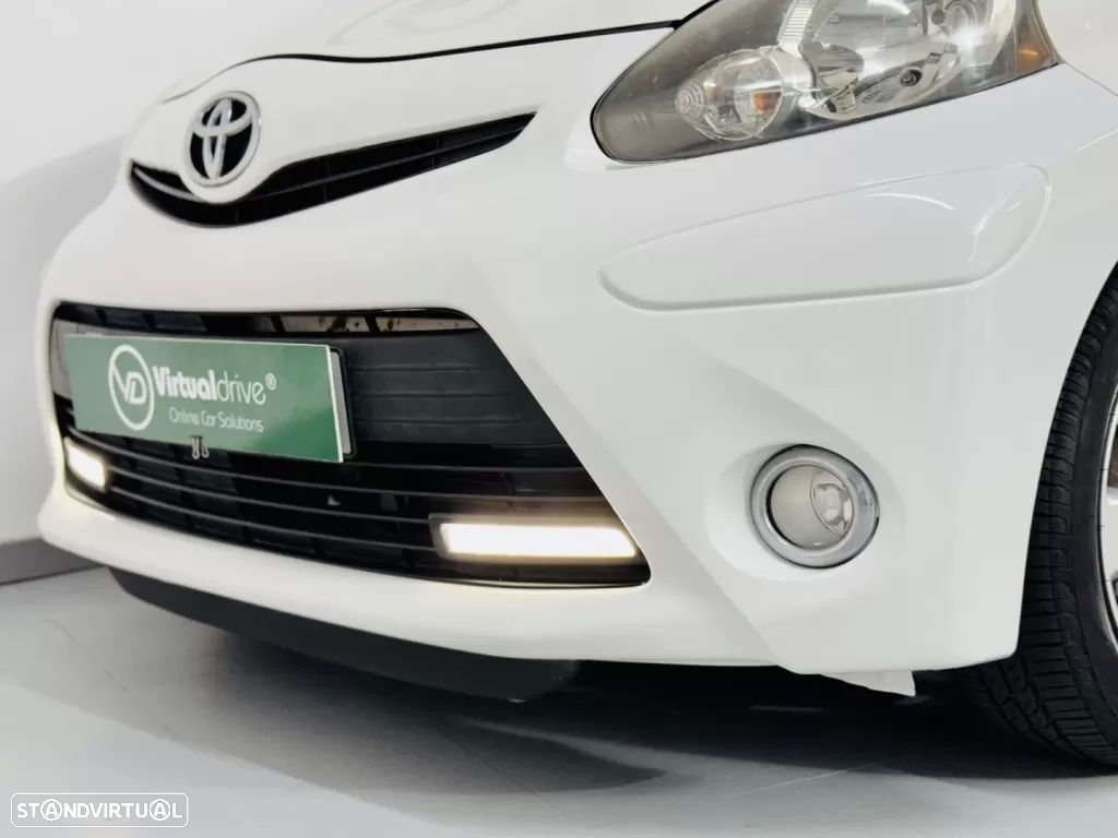 Toyota Aygo 1.0 Power Pack+AC+JLL+VSC - 19