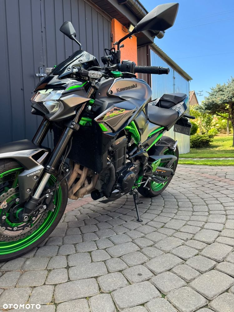 Kawasaki Z 900 - 14