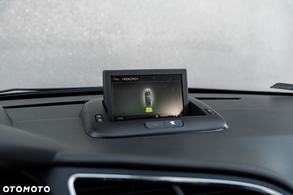 Peugeot 3008 HDi 150 Allure - 33