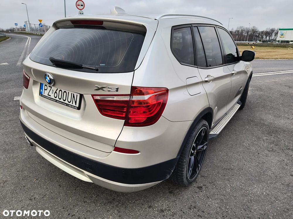 BMW X3 xDrive30d Sport-Aut - 4