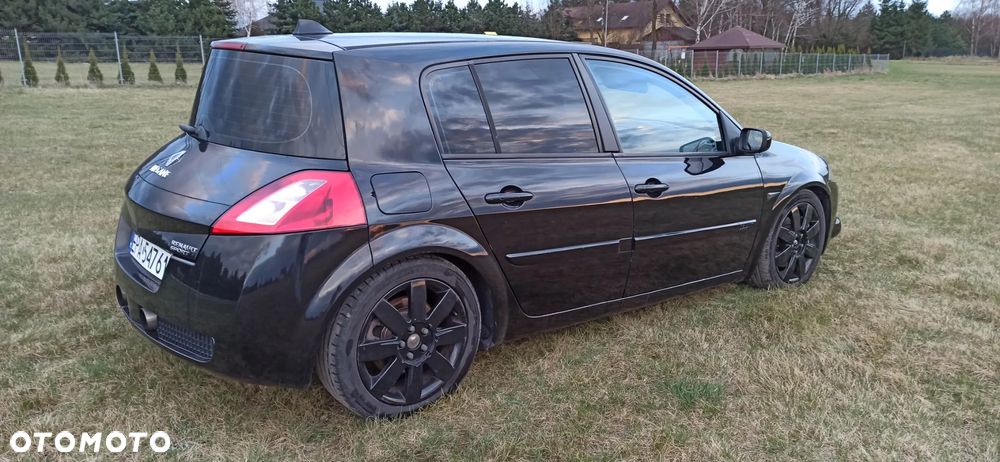 Renault Megane - 11