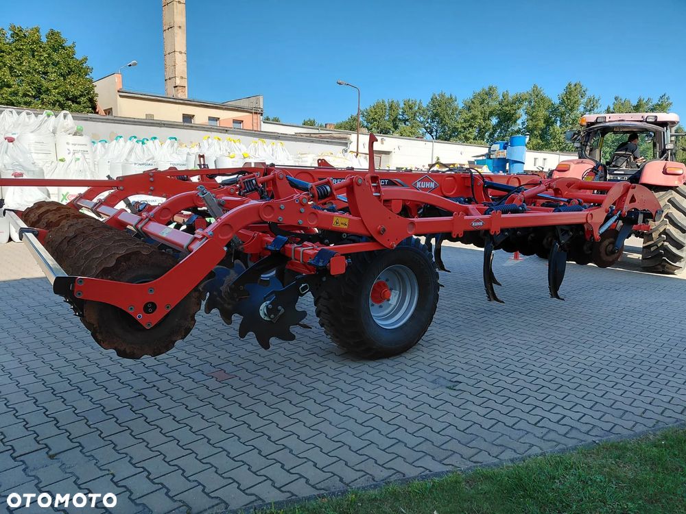 Kuhn Performer 4000 - 5