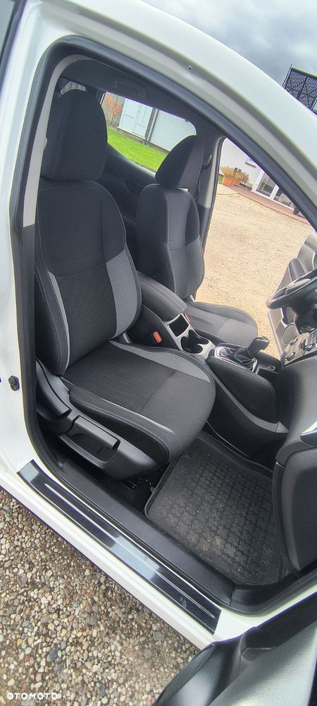 Nissan Qashqai - 14