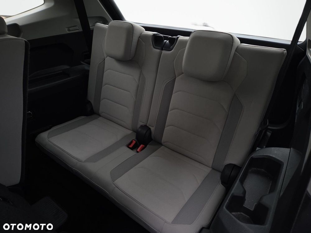 Volkswagen Tiguan Allspace 2.0 TDI Elegance DSG - 13