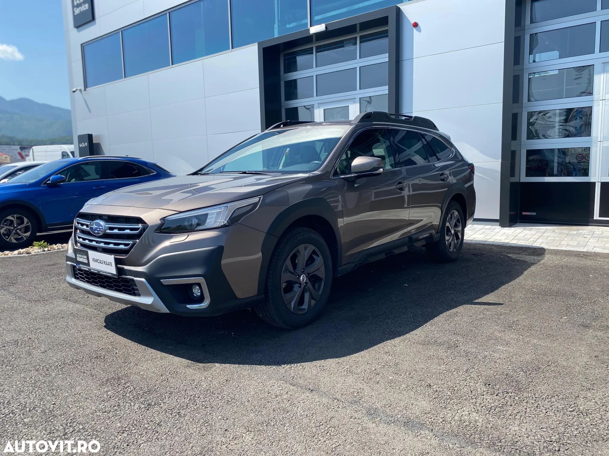 Subaru Outback - 1
