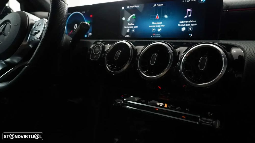 Mercedes-Benz A 200 Limousine d 8G-DCT AMG Line Advanced - 31