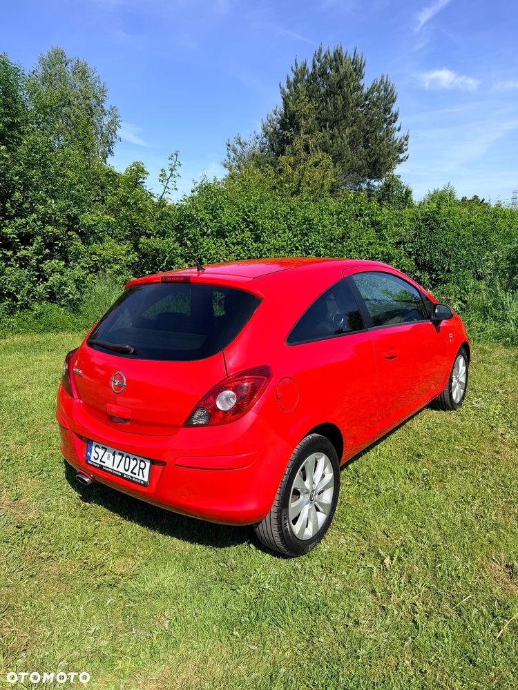 Opel Corsa 1.4 16V EcoFLEX Start-Stop 150 Jahre - 4