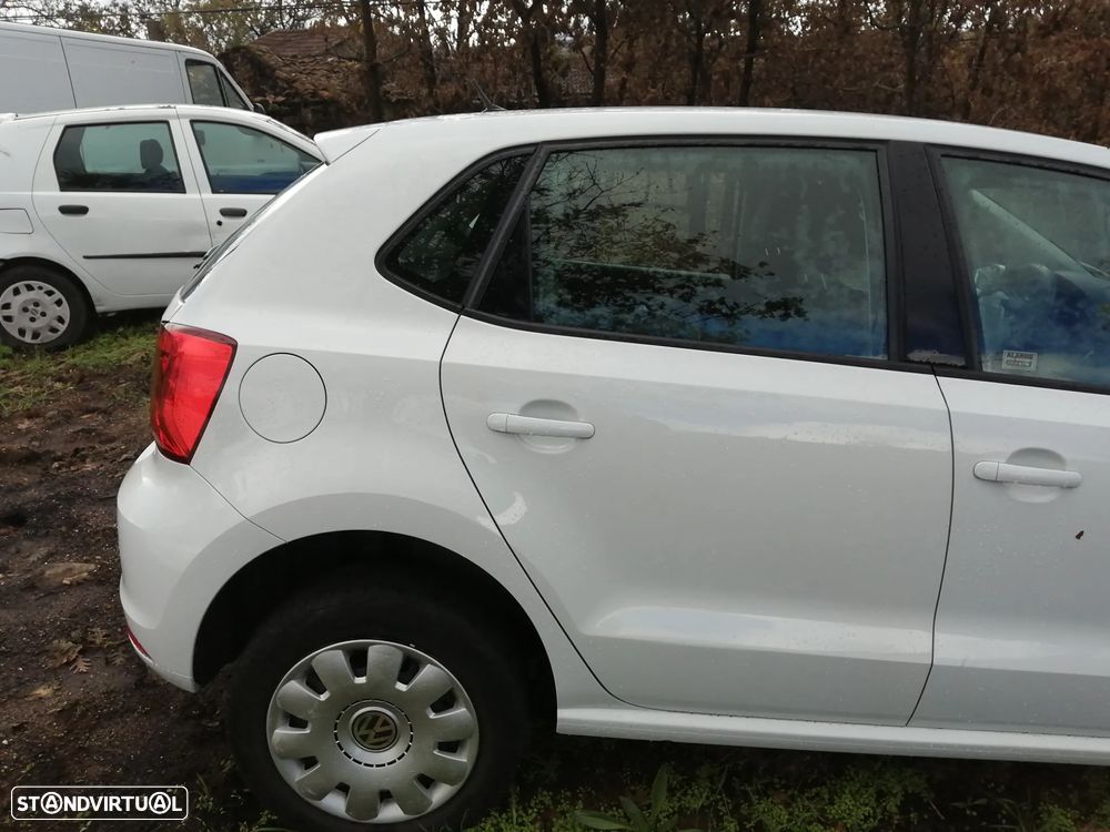 VW Polo 1.0 (Blue Motion ) Trendline - 22