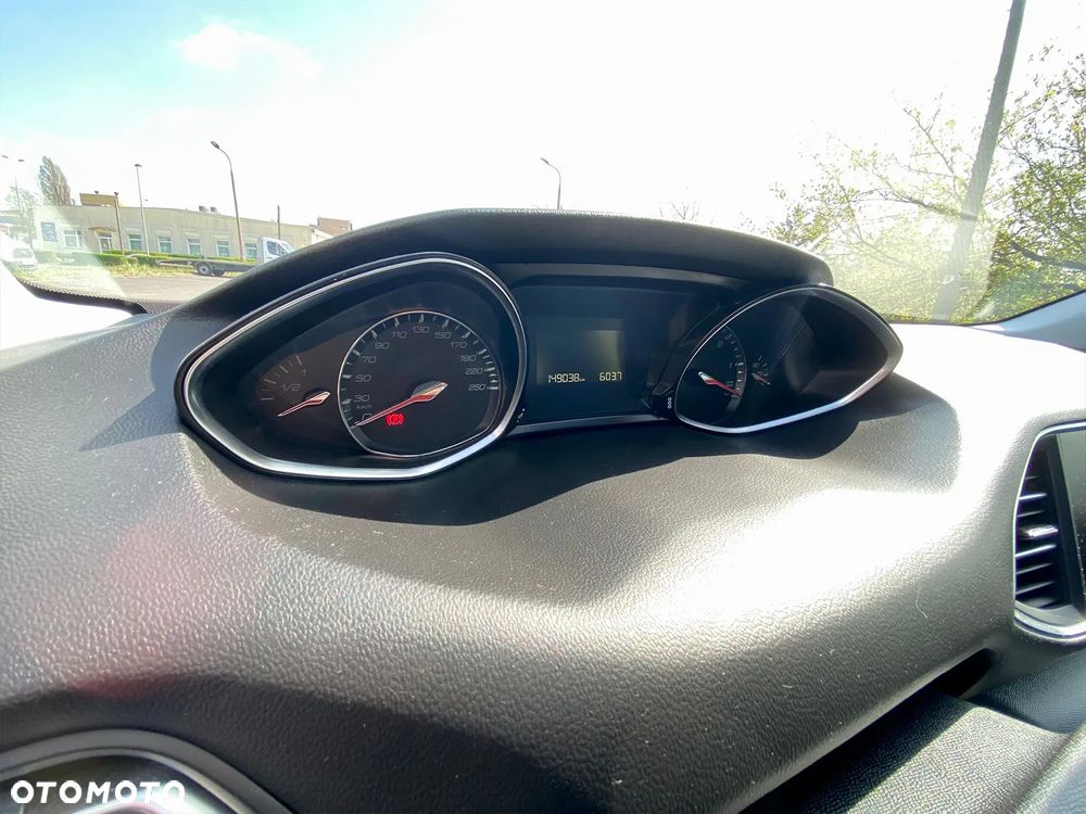 Peugeot 308 BlueHDi 130 Stop & Start Allure - 12