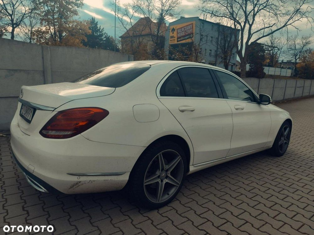 Mercedes-Benz Klasa C 180 (BlueEFFICIENCY) Elegance - 5