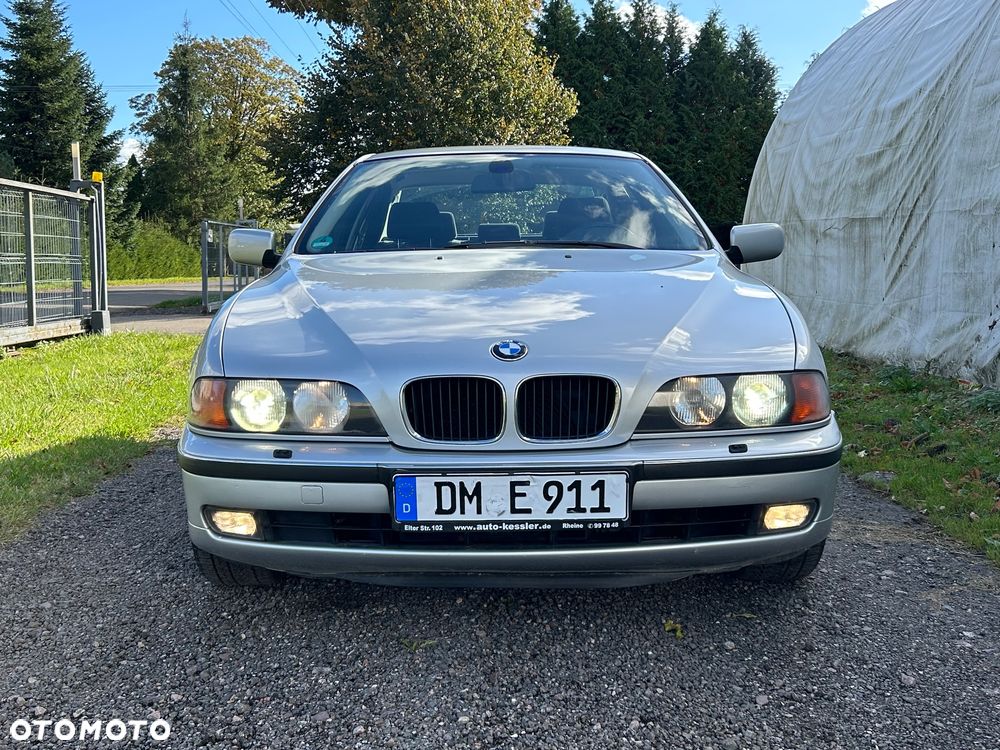 BMW Seria 5 - 1