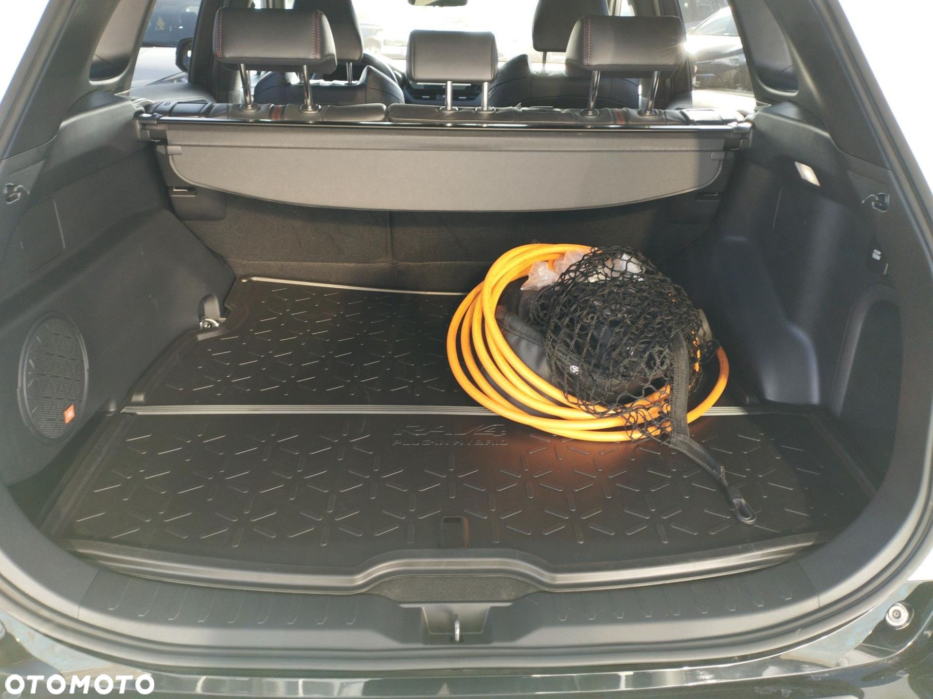 Toyota RAV4 - 13