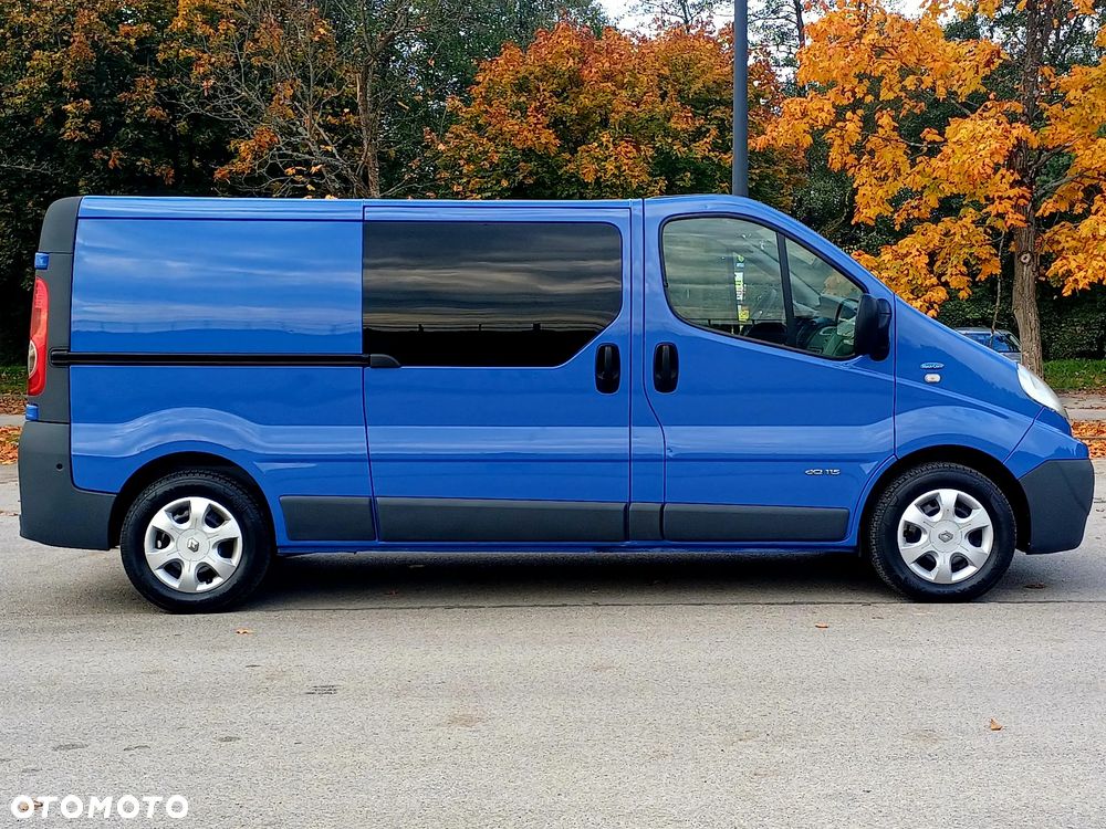Renault Trafic 2012 photo 4