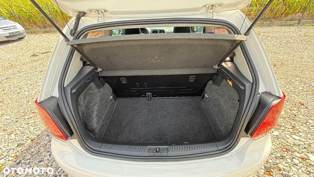 Volkswagen Polo 1.2 12V Sportline - 9