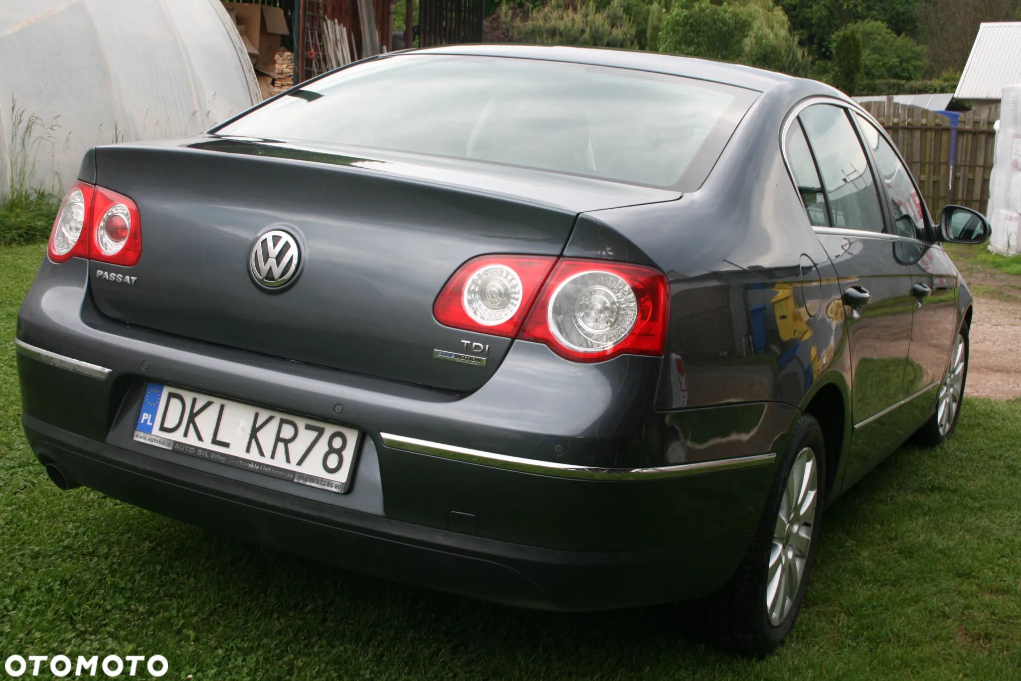 Volkswagen Passat 1.6 TDI BlueMotion Technology Comfortline - 3