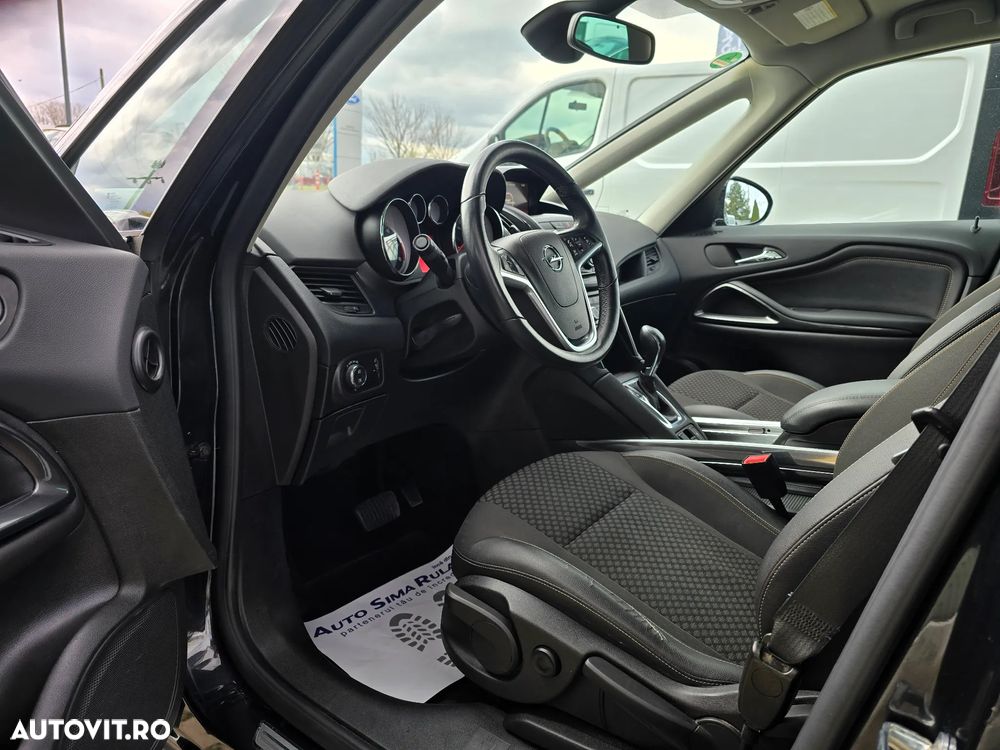 Opel Zafira - 17