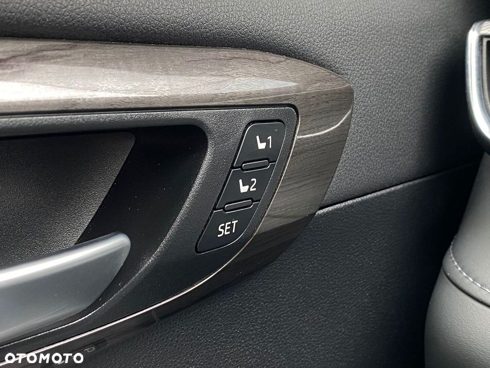 Toyota Highlander 2.5 Hybrid Executive Style - 34