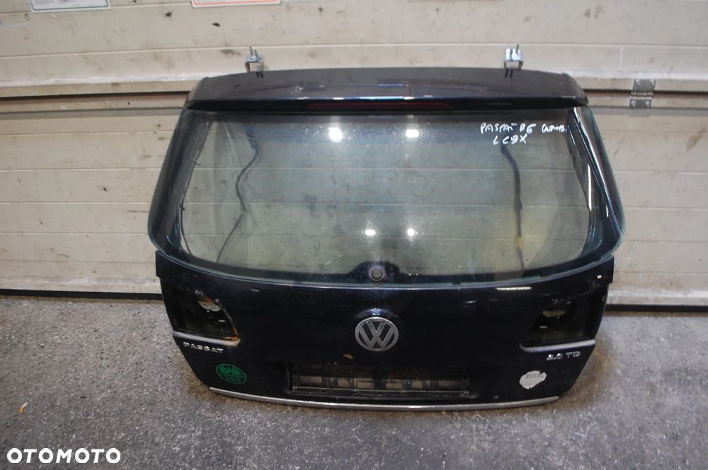 KLAPA BAGAŻNIKA TYŁ TYLNA VW PASSAT B6 KOMBI LC9X - 1