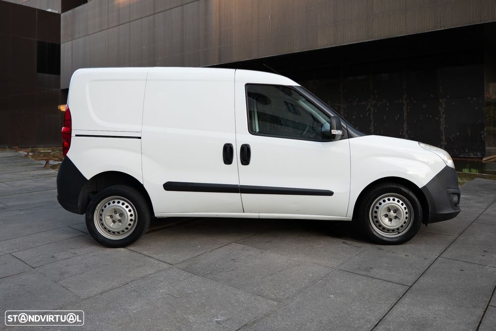 Opel Combo - 2