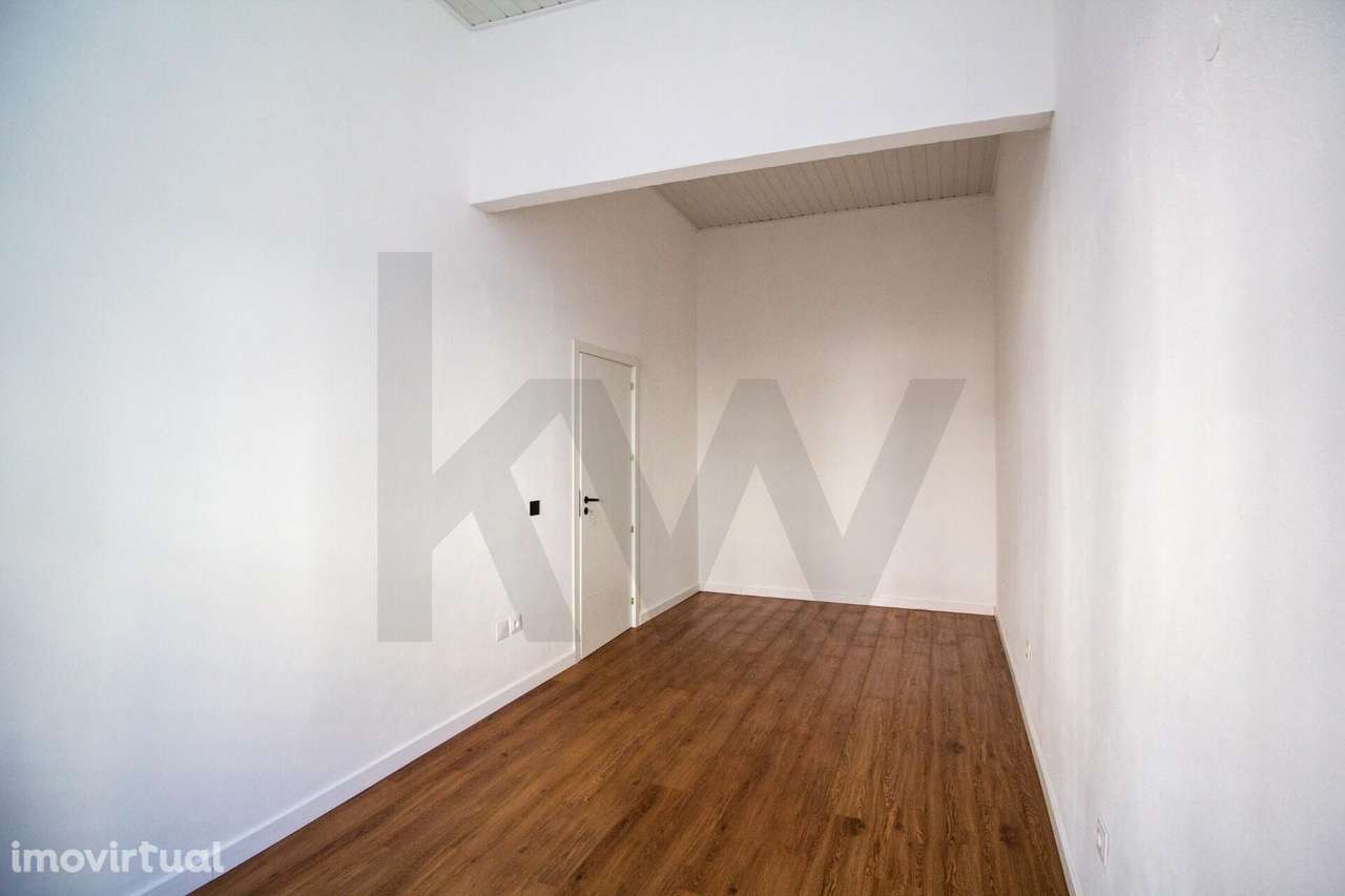 V2 + 1 Remodelada | Rua da Alagoa, Almeirim — 270.000 € - Grande imagem: 3/20