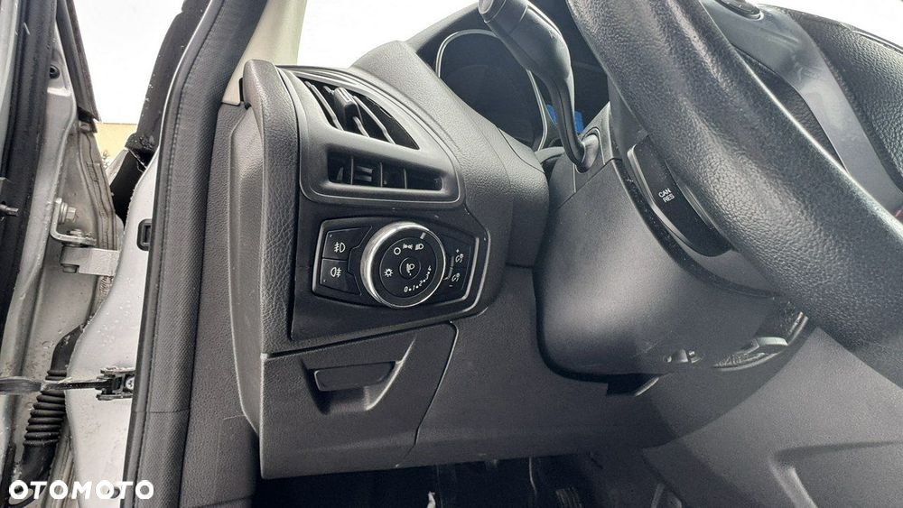 Ford Focus - 13