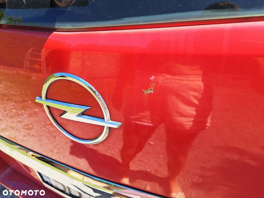 Opel Zafira - 12