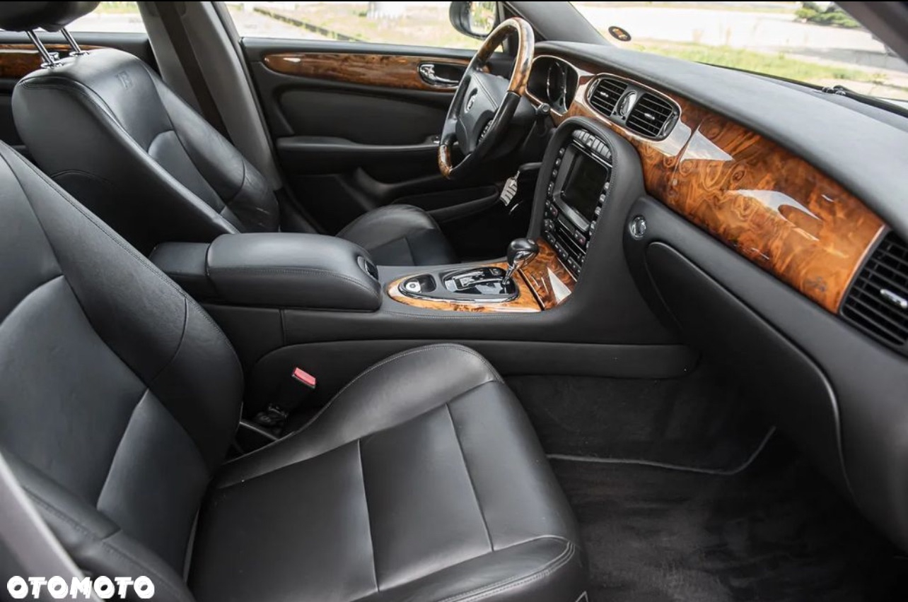 Jaguar XJR 4.2 - 36