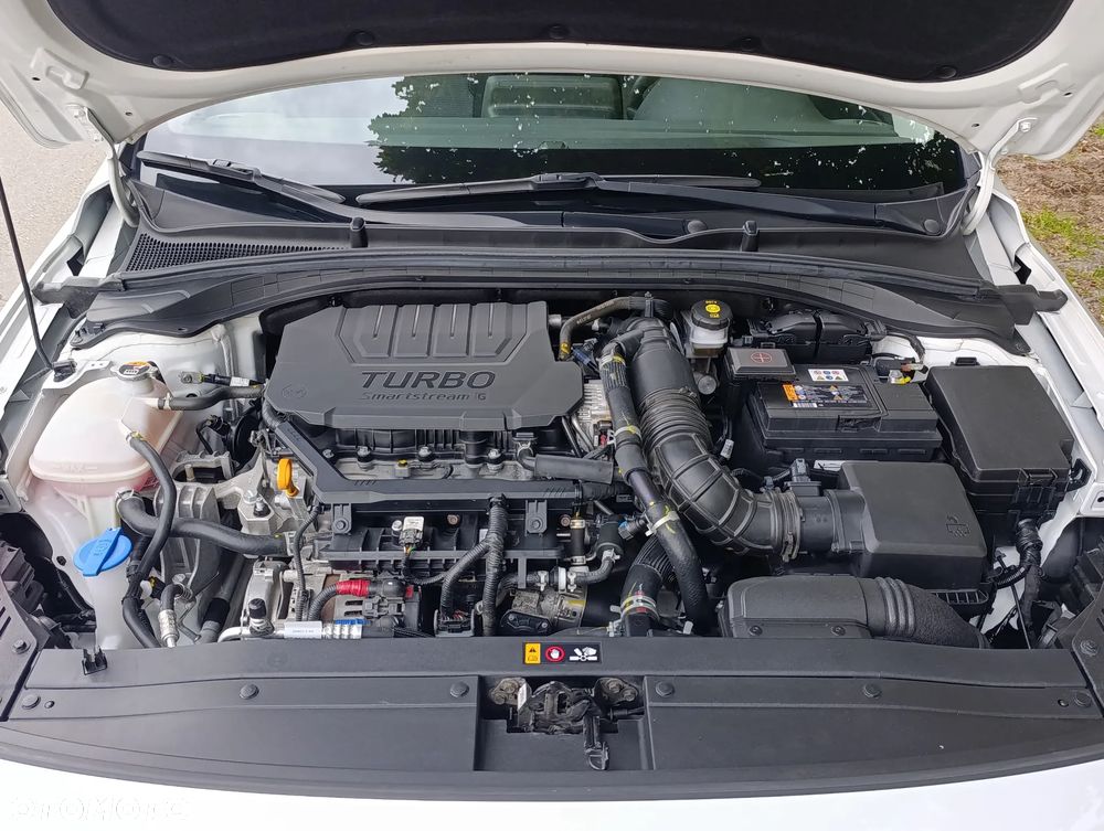 Hyundai i30 1.5 T-GDI 48V Modern - 21