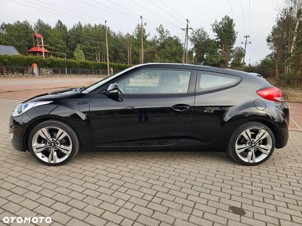 Hyundai Veloster 1.6 Premium - 4
