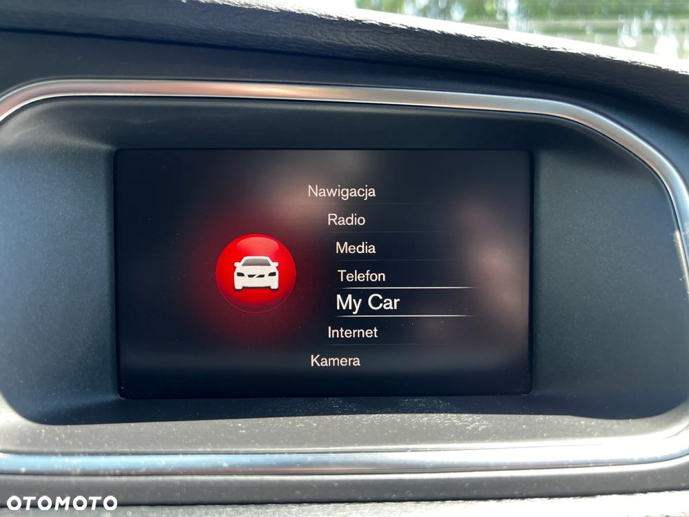 Volvo V40 Cross Country D2 Momentum - 33