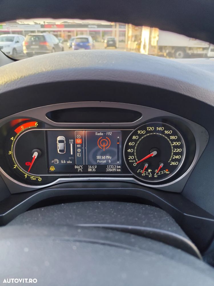 Ford S-Max 2.0 TDCi Titanium - 5