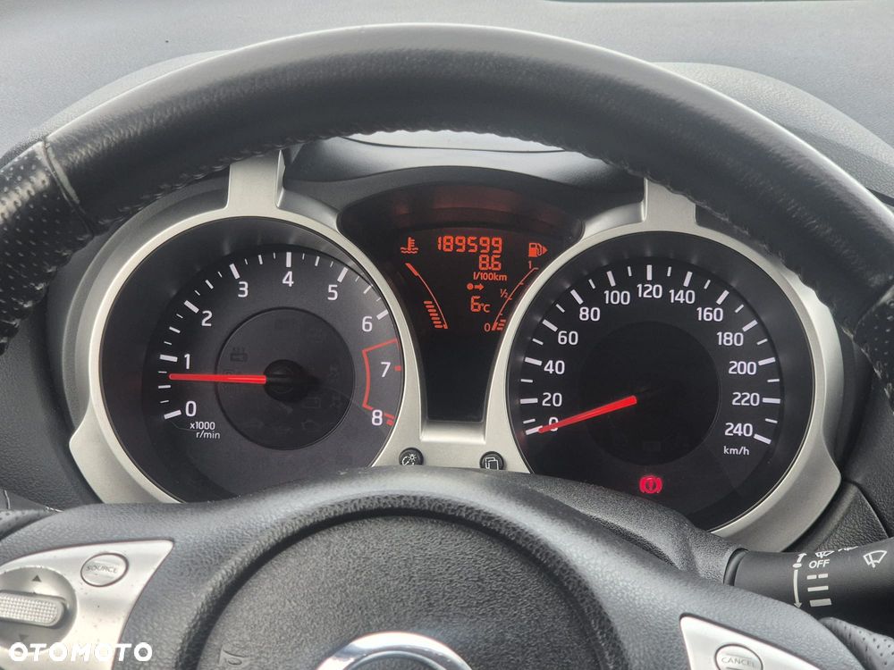 Nissan Juke 1.6 DIG-T Acenta - 29