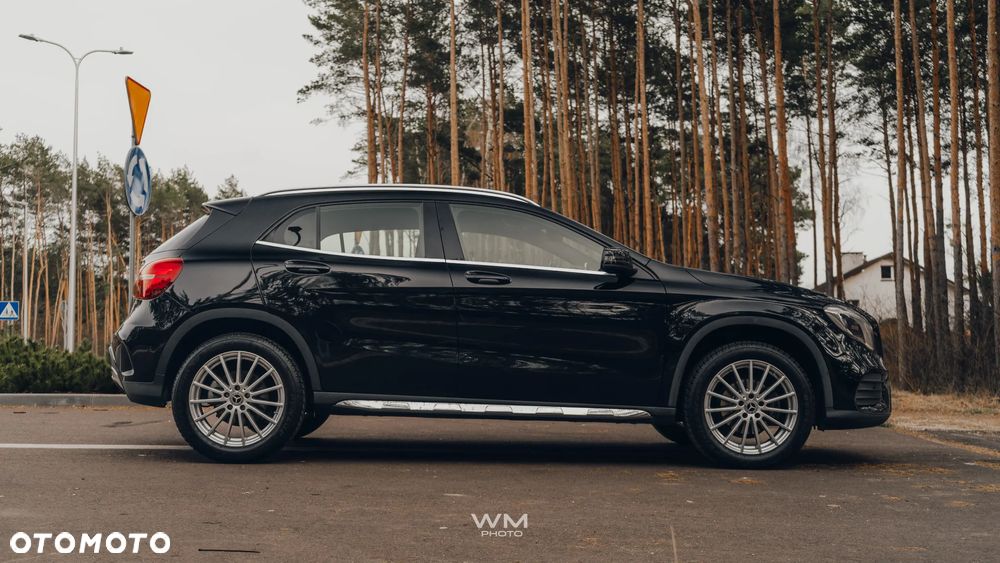 Mercedes-Benz GLA 200 7G-DCT AMG Line - 4