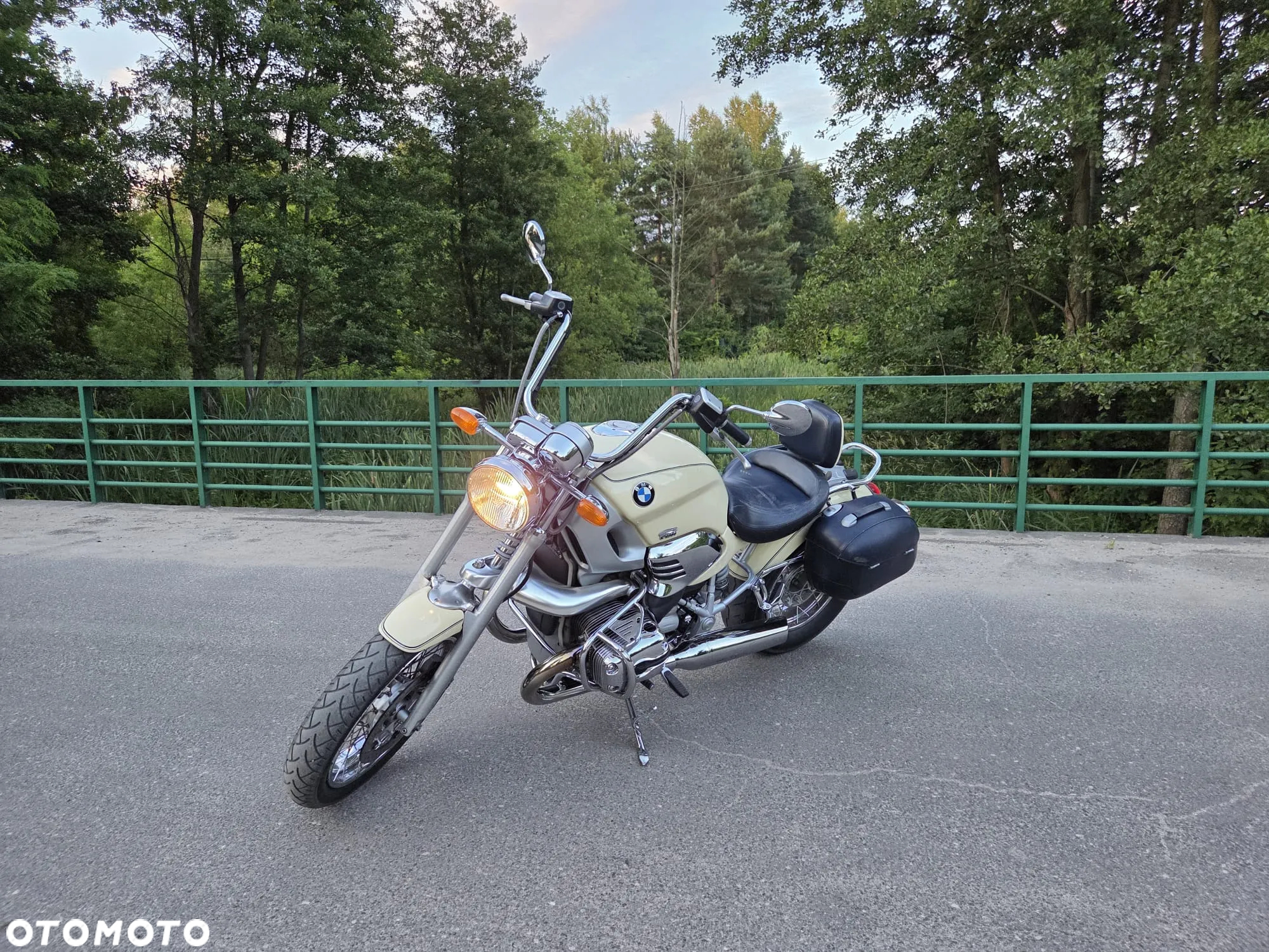 BMW R - 9