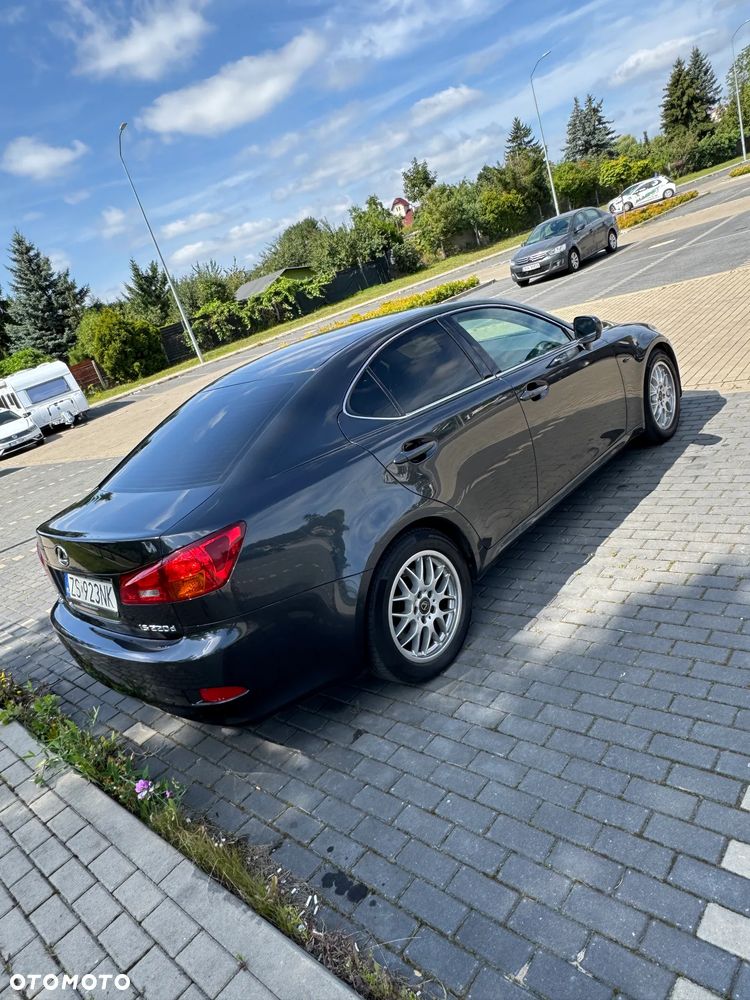 Lexus IS 220 D Comfort - 2