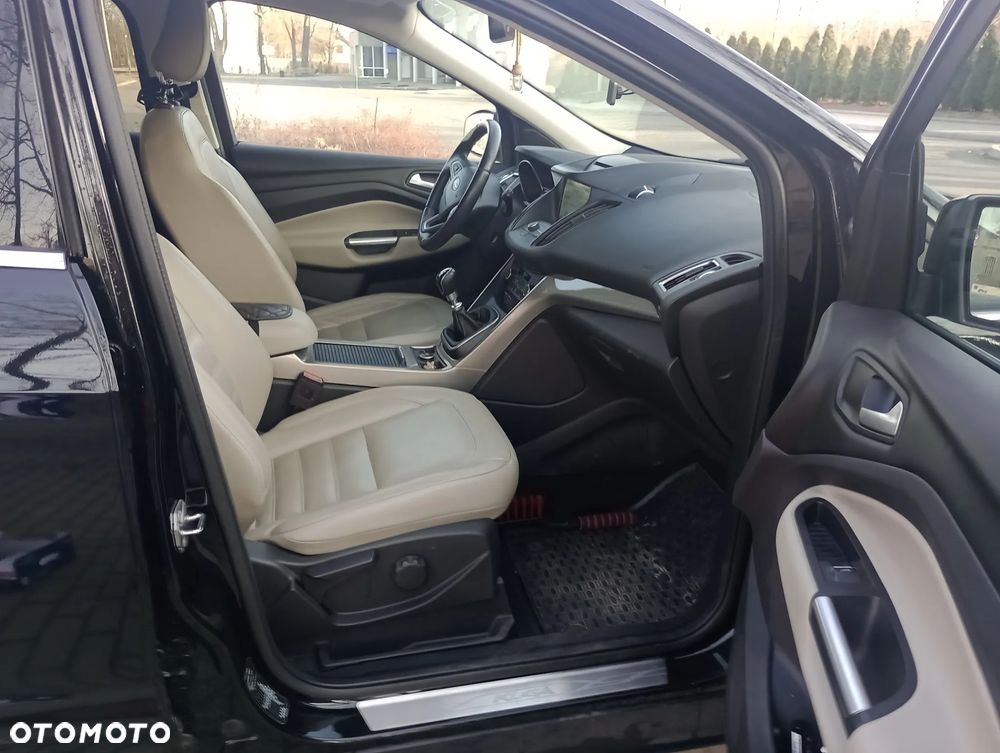 Ford Kuga 1.5 EcoBoost 2x4 Black & Silver - 10