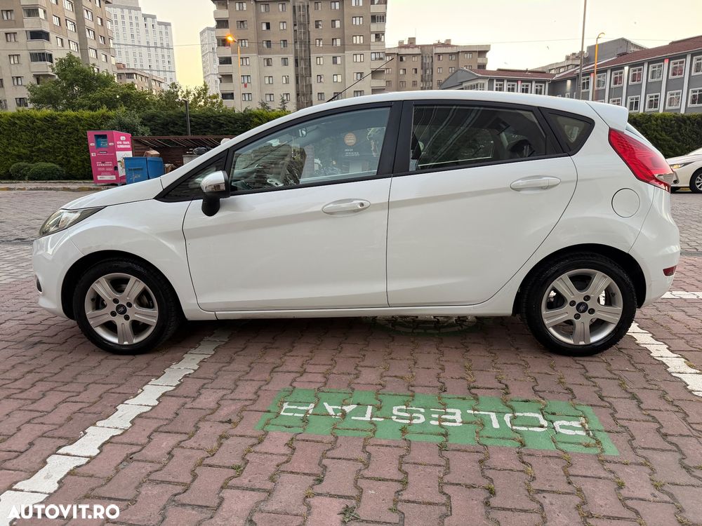 Ford Fiesta 1.25 Trend - 11