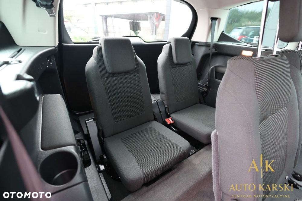 Peugeot 5008 - 27
