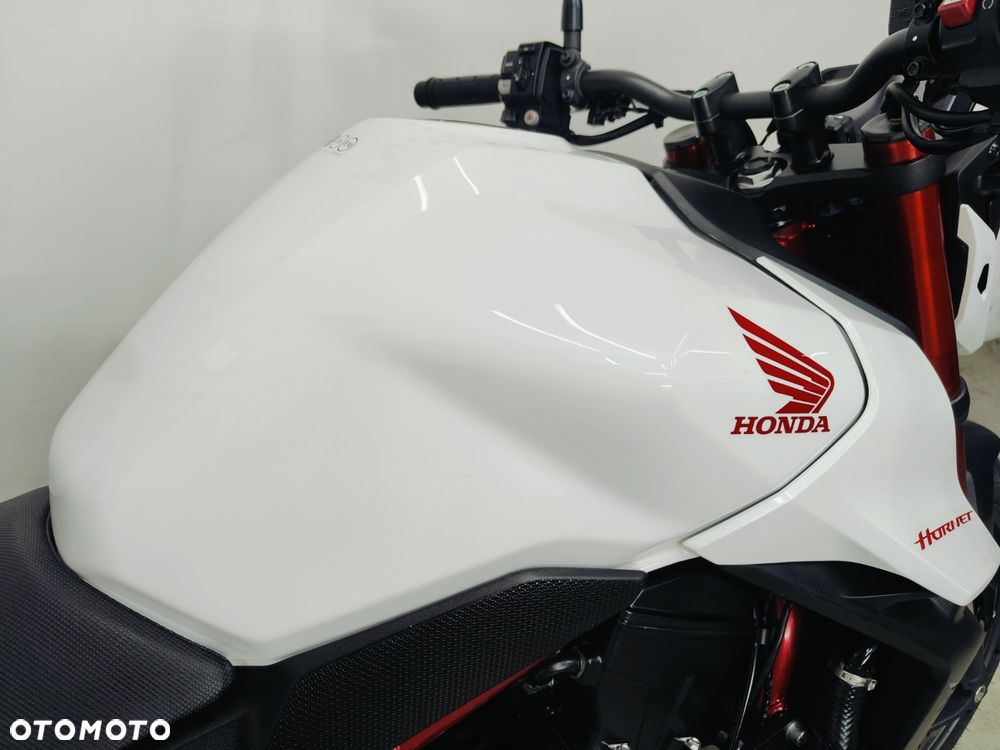 Honda Hornet - 7