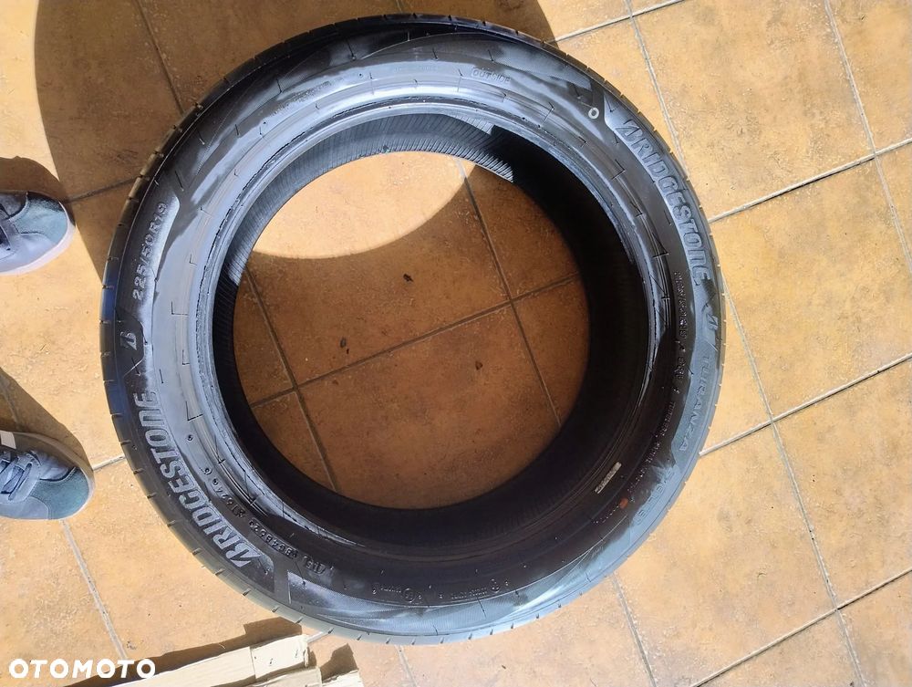 Opony Bridgestone Turanza 6 225/50 R19 100V XL 4 szt. - 1