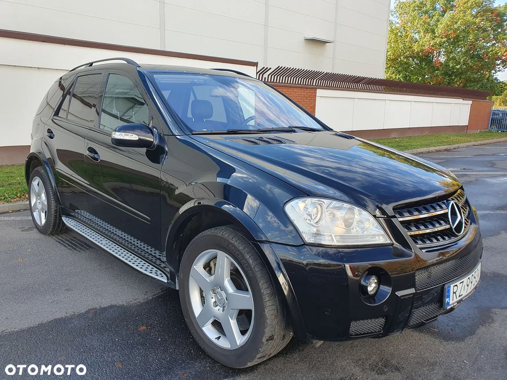 Mercedes-Benz ML 63 AMG 4-Matic - 2