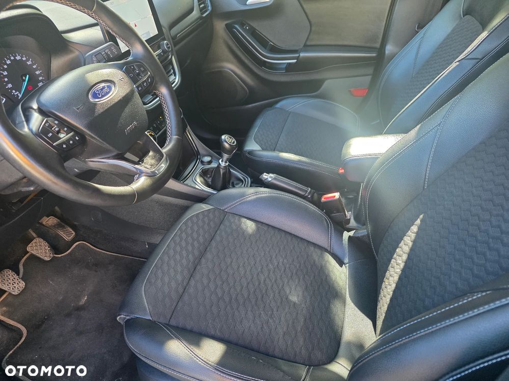Ford Puma 1.0 EcoBoost Hybrid TITANIUM - 11