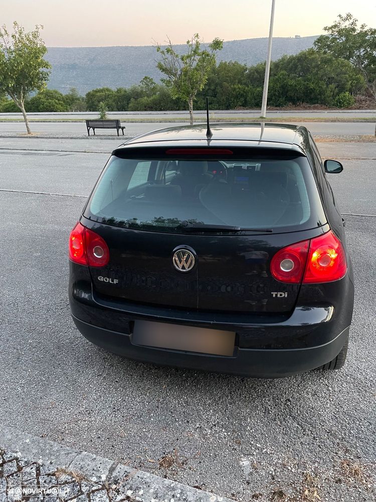 VW Golf 1.9 TDi 6V Confortline - 4