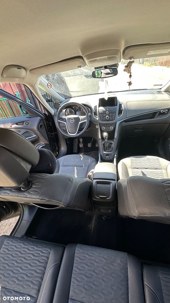 Opel Zafira Tourer 1.4 Turbo Innovation - 22