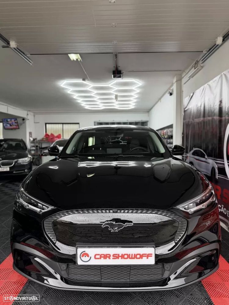 Ford Mustang Mach-E 75.7 kWh Premium AWD - 1