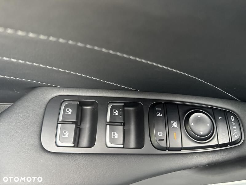 Kia Stinger 3.3 T-GDI V6 GT AWD - 14