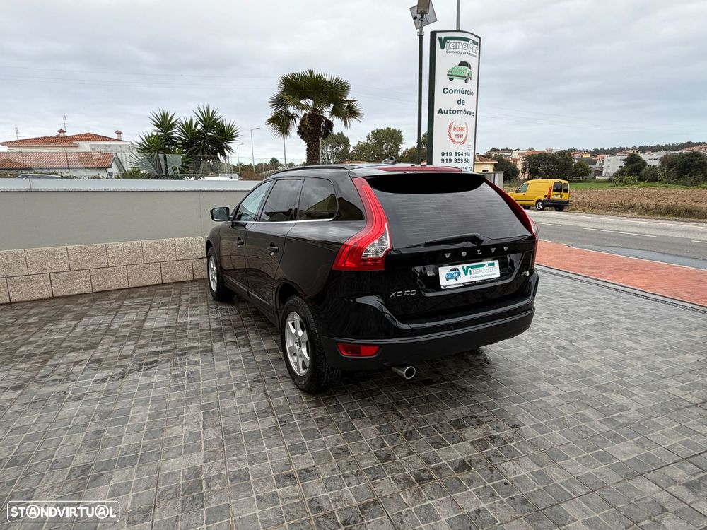 Volvo XC 60 2.0 D3 Drive Momentum - 7