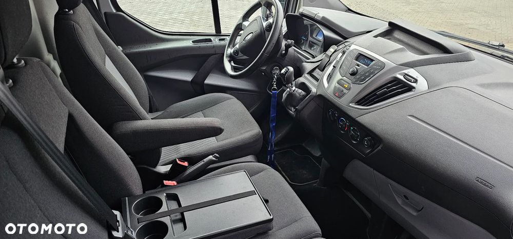 Ford TRANSIT CUSTOM - 14