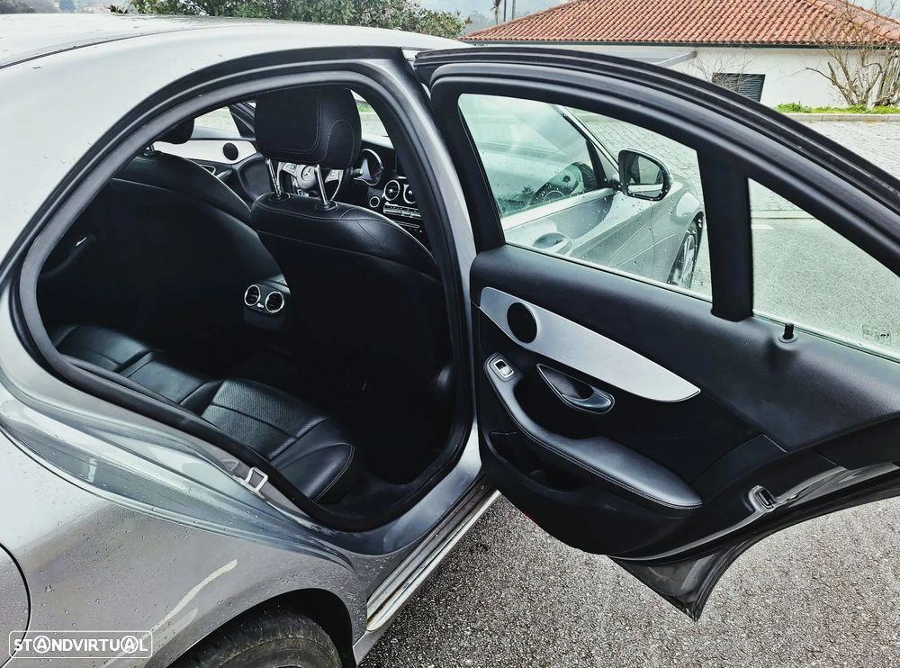 Mercedes-Benz C 350 e T 7G-TRONIC AMG Line - 23